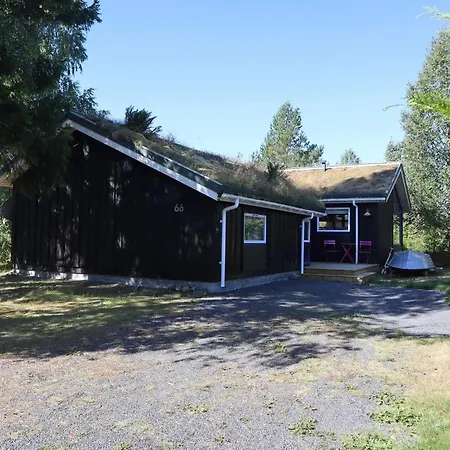 Semesterbostad 4 Star In